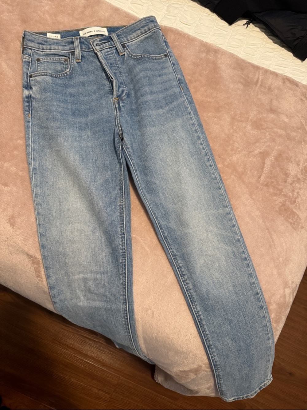 Denim Forum Light Blue Women's High-Rise Straight Jeans